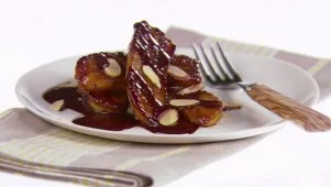 Giada's Fried Banana Split