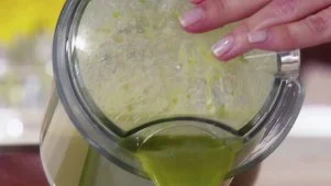 Giada's Rise-and-Shine Juice