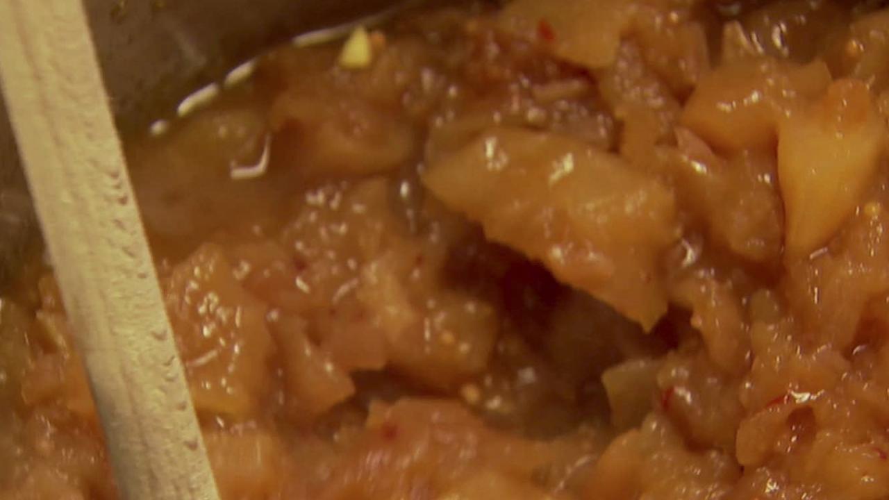 Sweet-and-Savory Apple Chutney