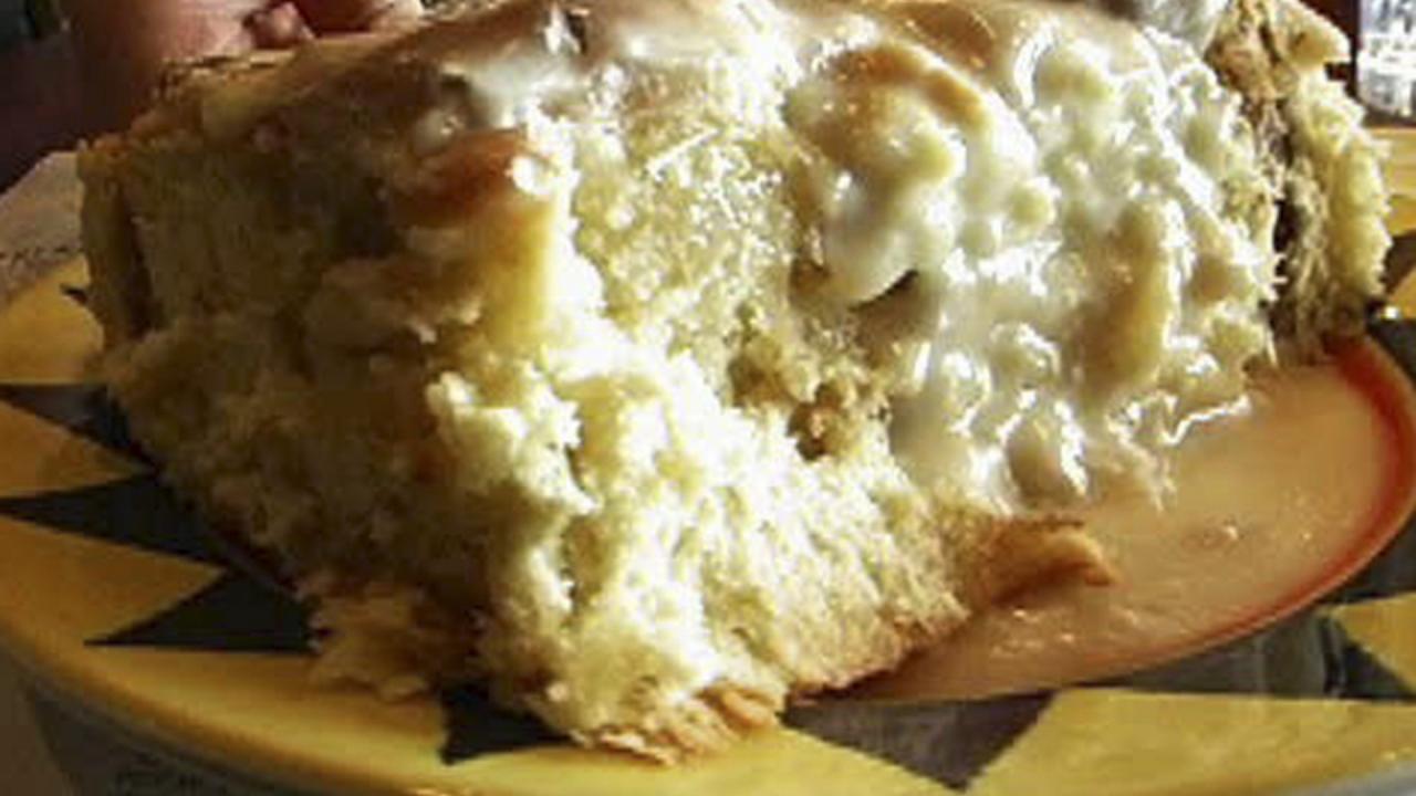 Ted Allen: Cinnamon Rolls