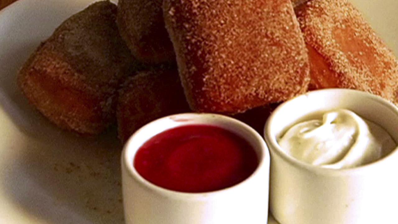 Giada De Laurentiis: Doughnuts