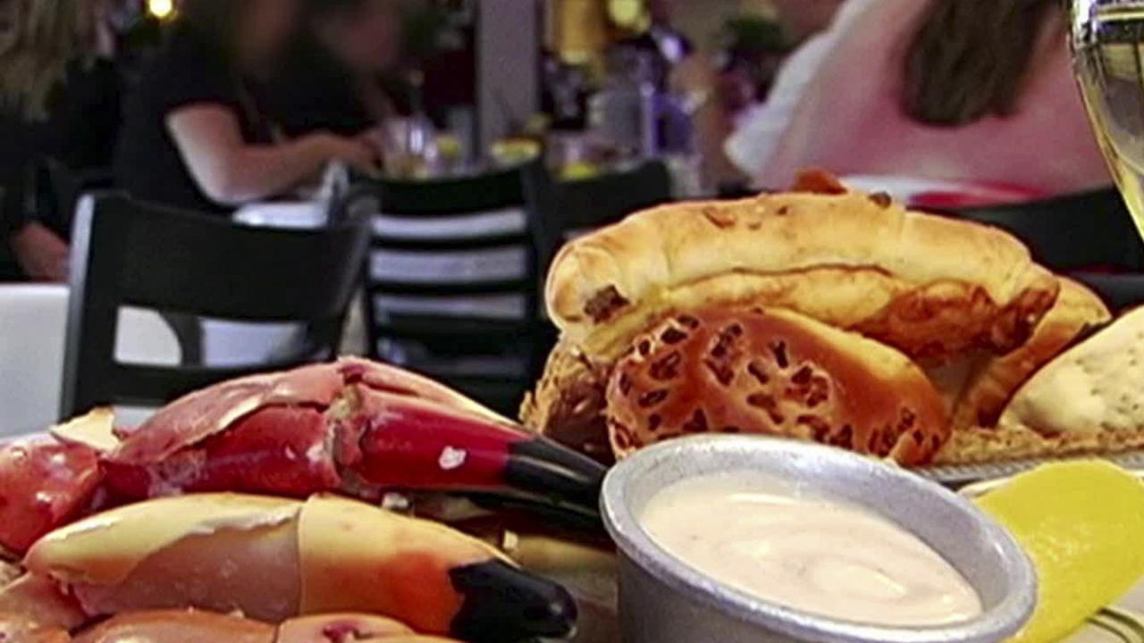 Bobby Flay: Joe's Stone Crabs