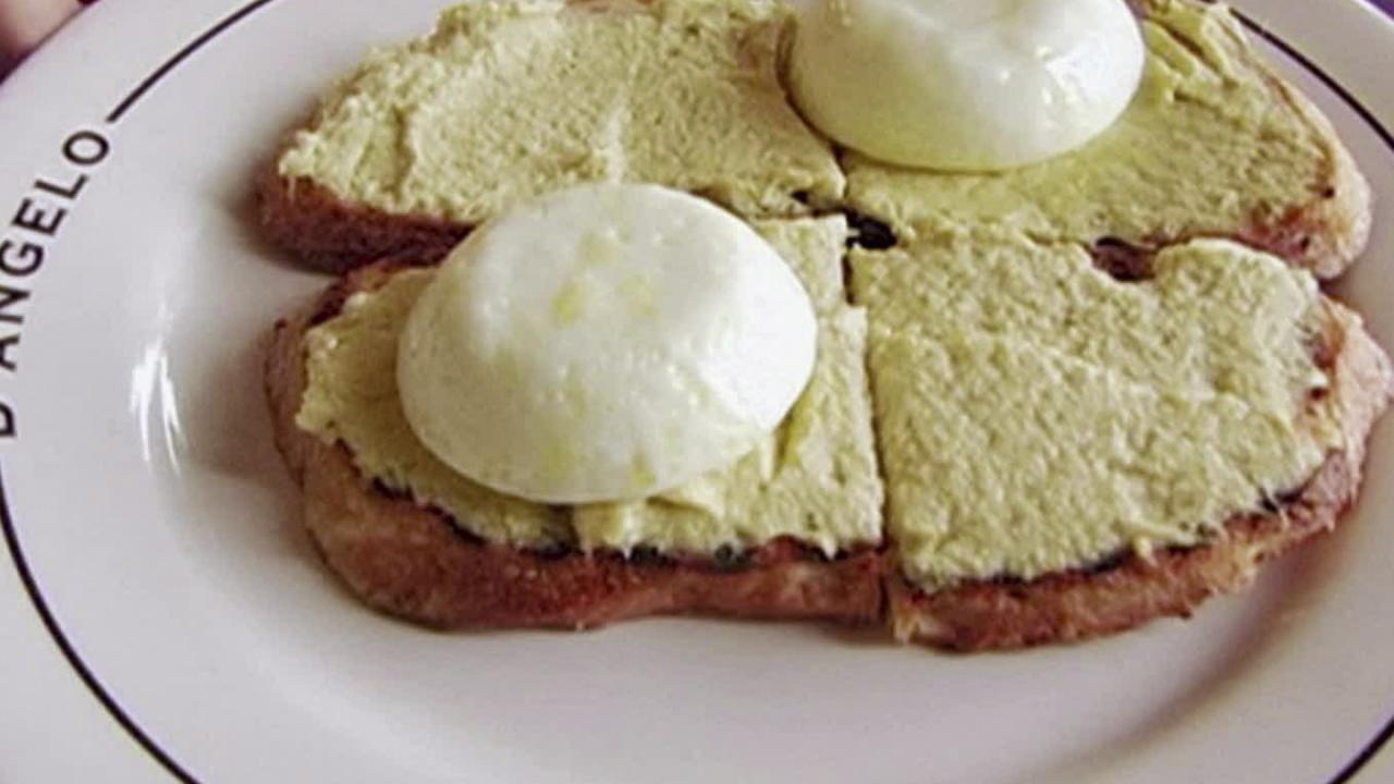 The Delicious Eggs Rose