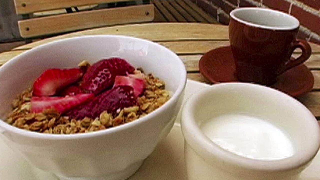 Tyler Florence: Granola