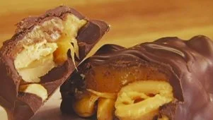 Alex G: Dark Chocolate Dixies