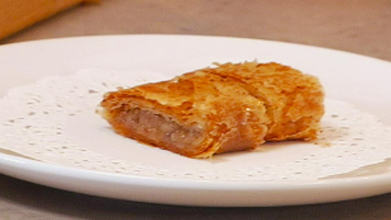 Mamo's Apple Strudel