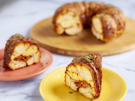 Savory Breakfast Monkey Bread