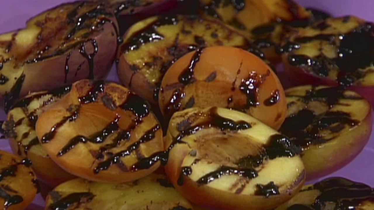 Rachael's Grilled Stone Fruits