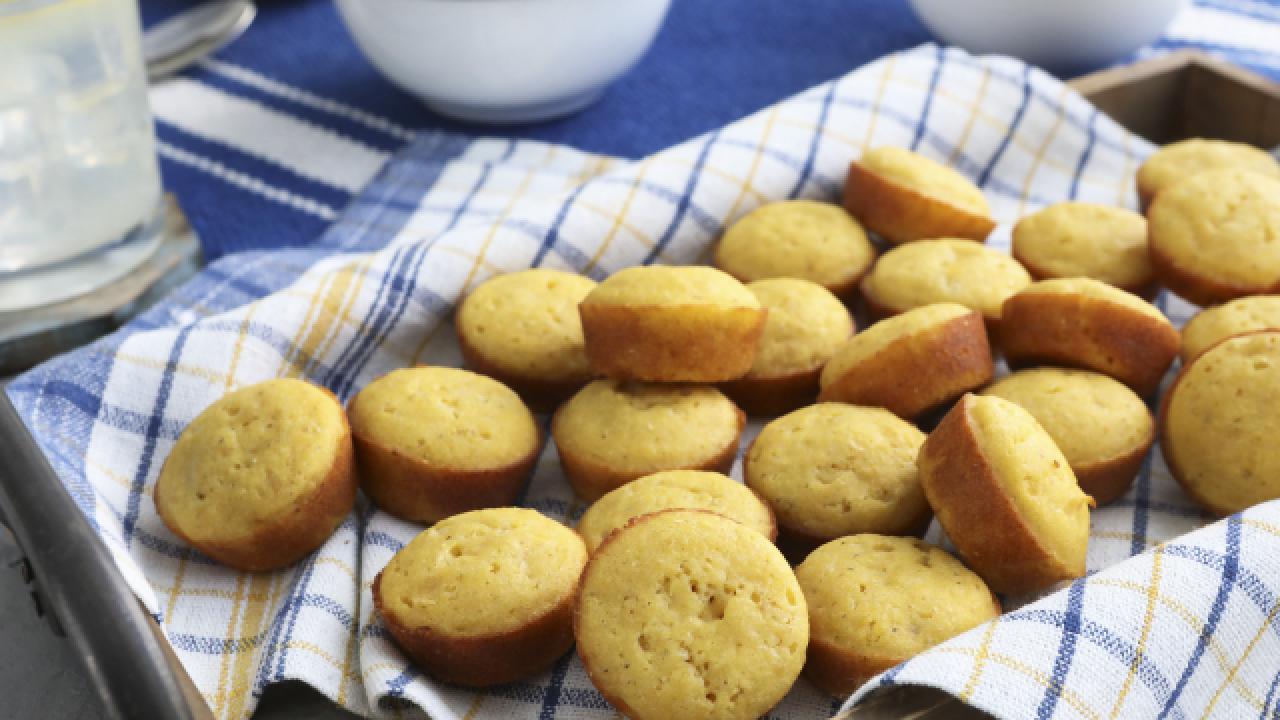 Sweet Mini Cornbread Muffins
