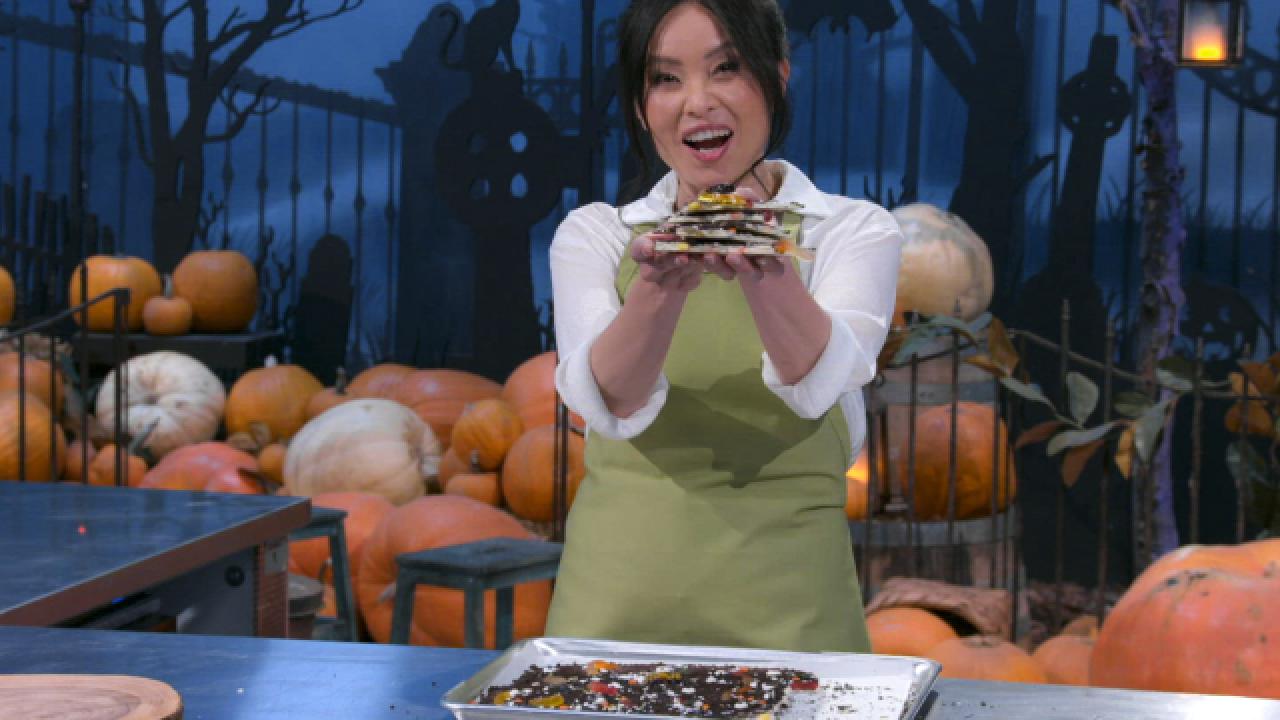 Halloween Chocolate Bark
