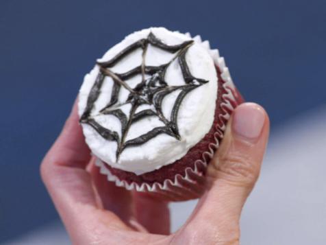 Easy Spiderweb Cupcakes