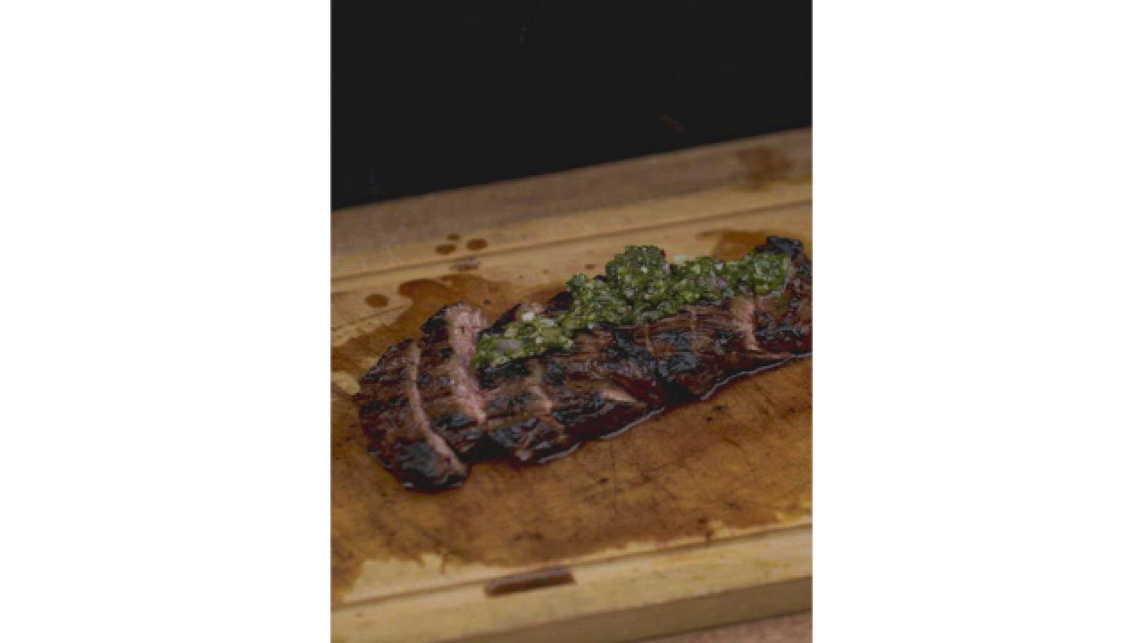 Dry Rub vs. Wet Marinade