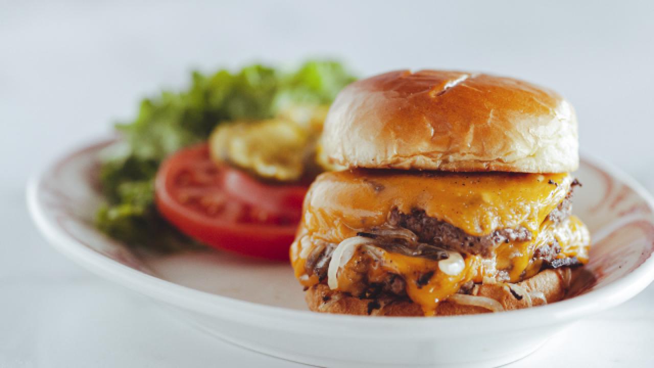 Ree's Onion Burger