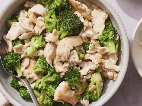 Chicken and Broccoli with White Sauce