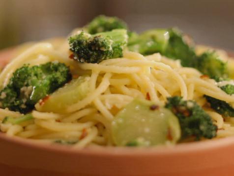 Spaghetti-Broccoli Aglio Olio
