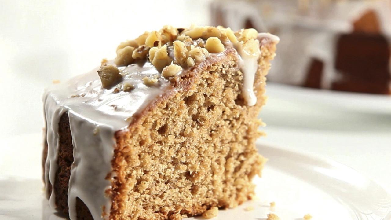 Spice Cake With Ginger Glaze