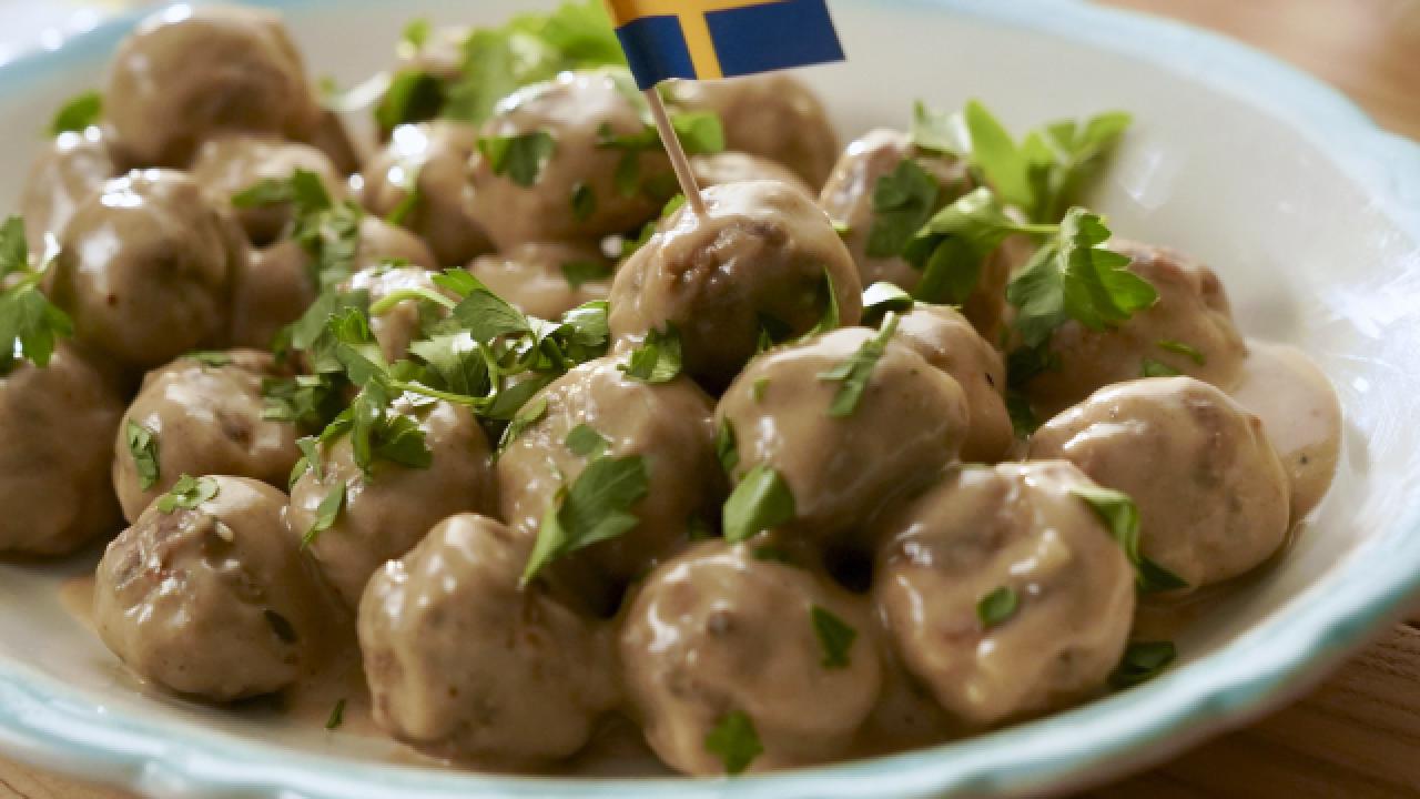 Swedish Meatballs with Gravy