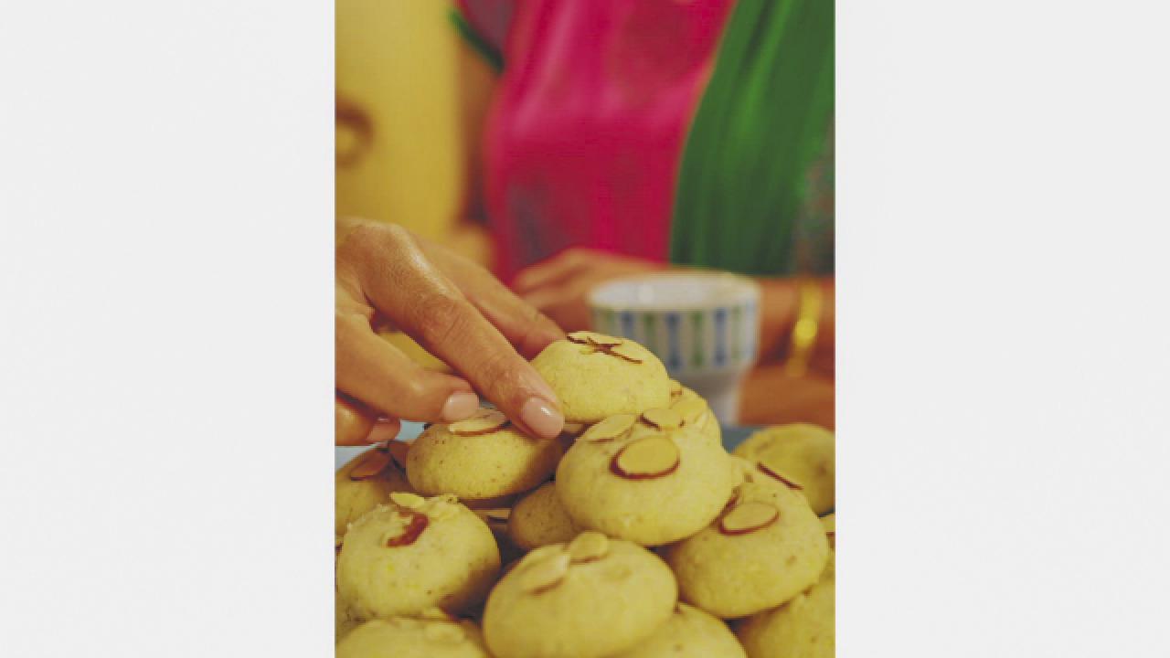 Nan Khatai
