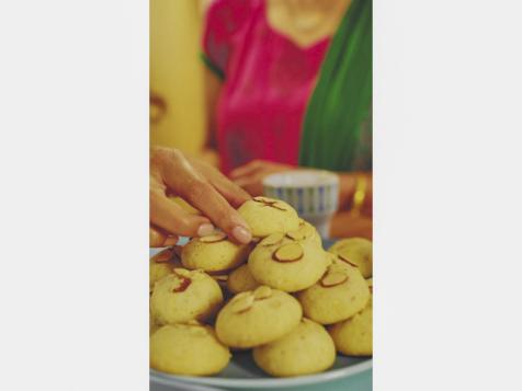Nan Khatai