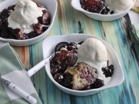 Slow Cooker Black Cherry Cobbler