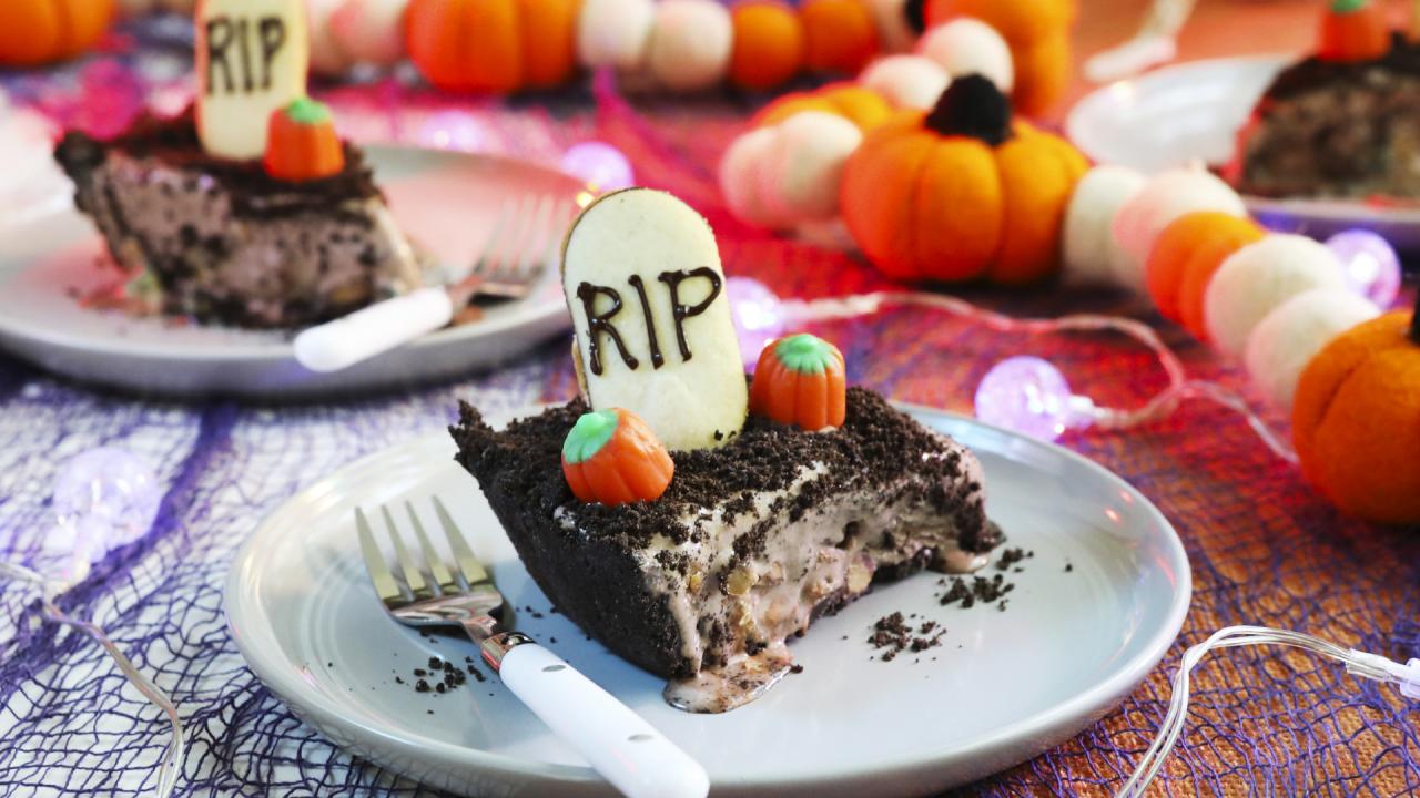Halloween Icebox Cake