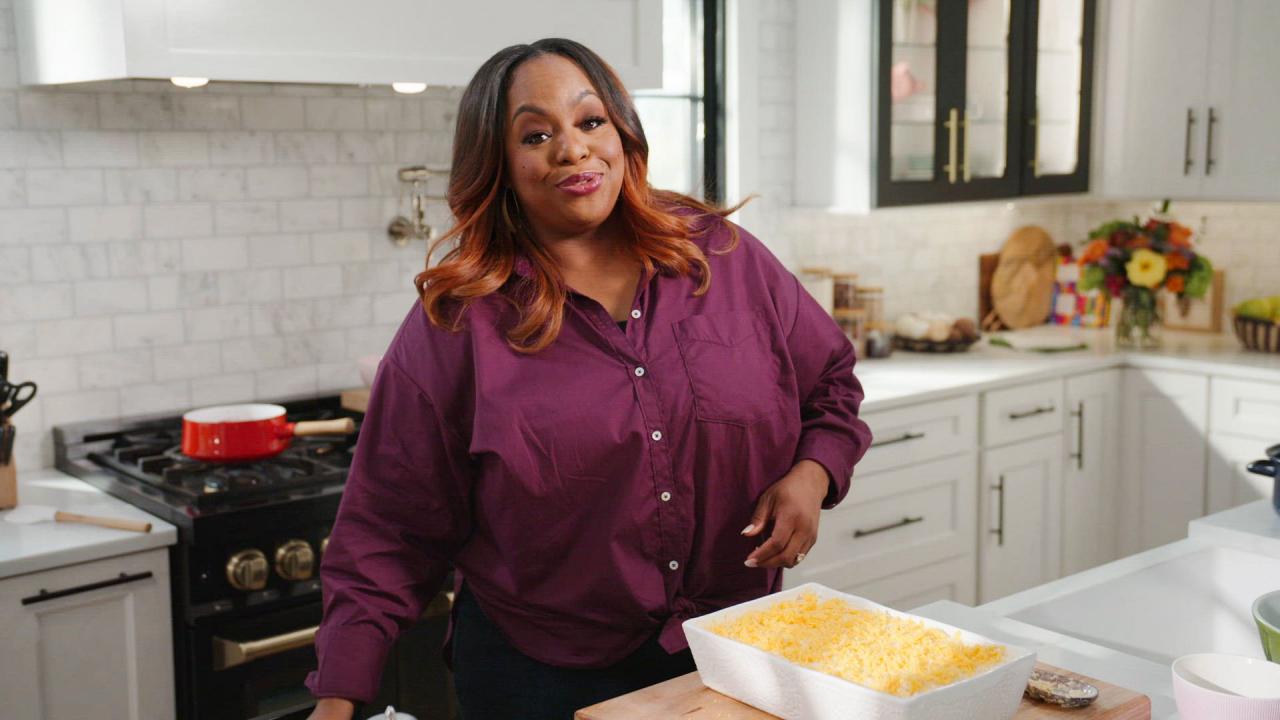 Grandma's Old-Fashioned Baked Mac N' Cheese