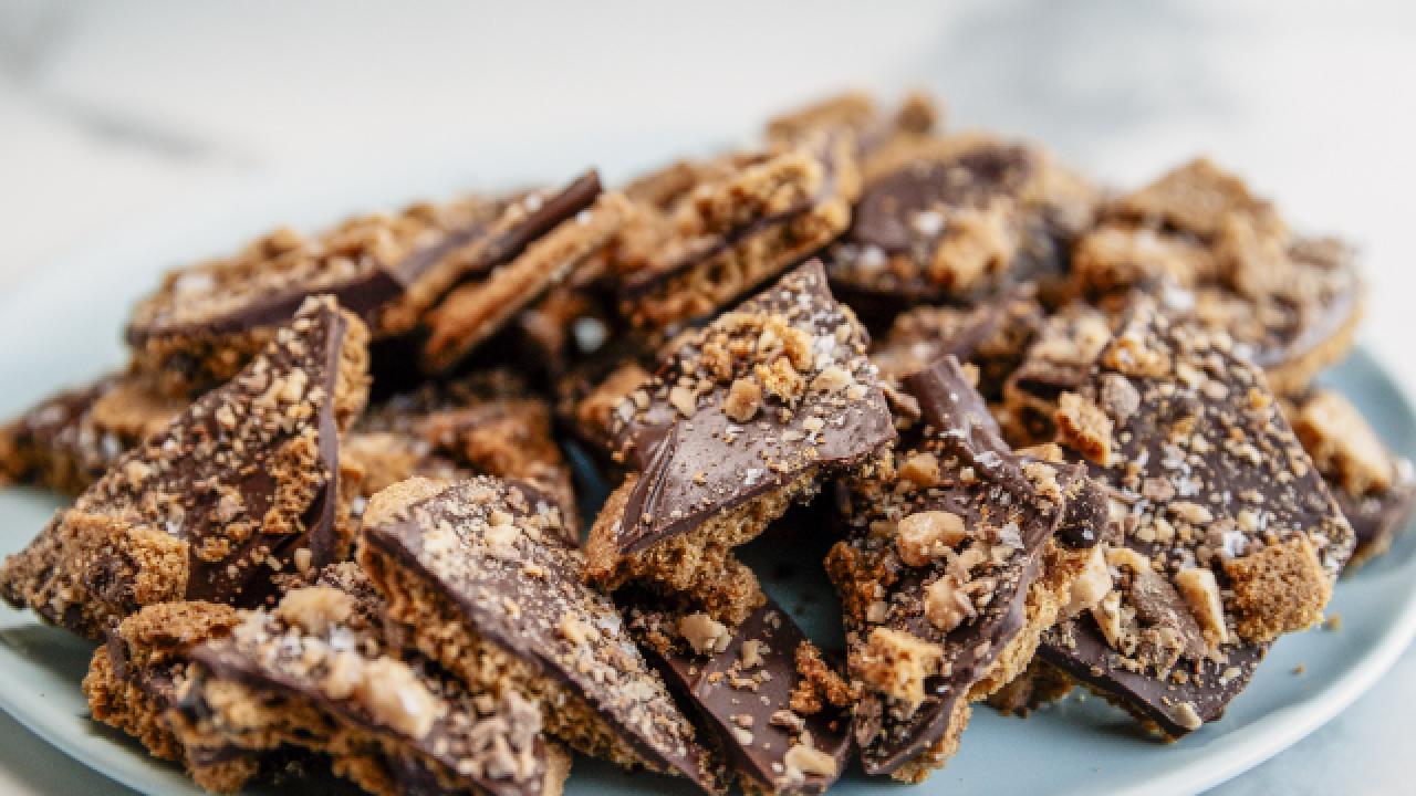 Crispy Cookie Bark