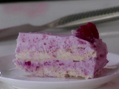 Giada's Frozen Meringue Cake