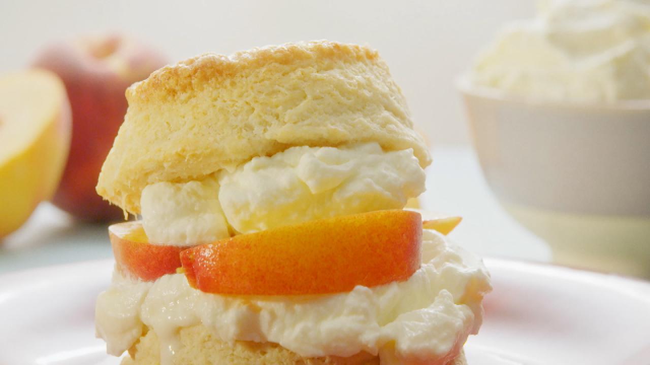 Molly's Peach Shortcakes