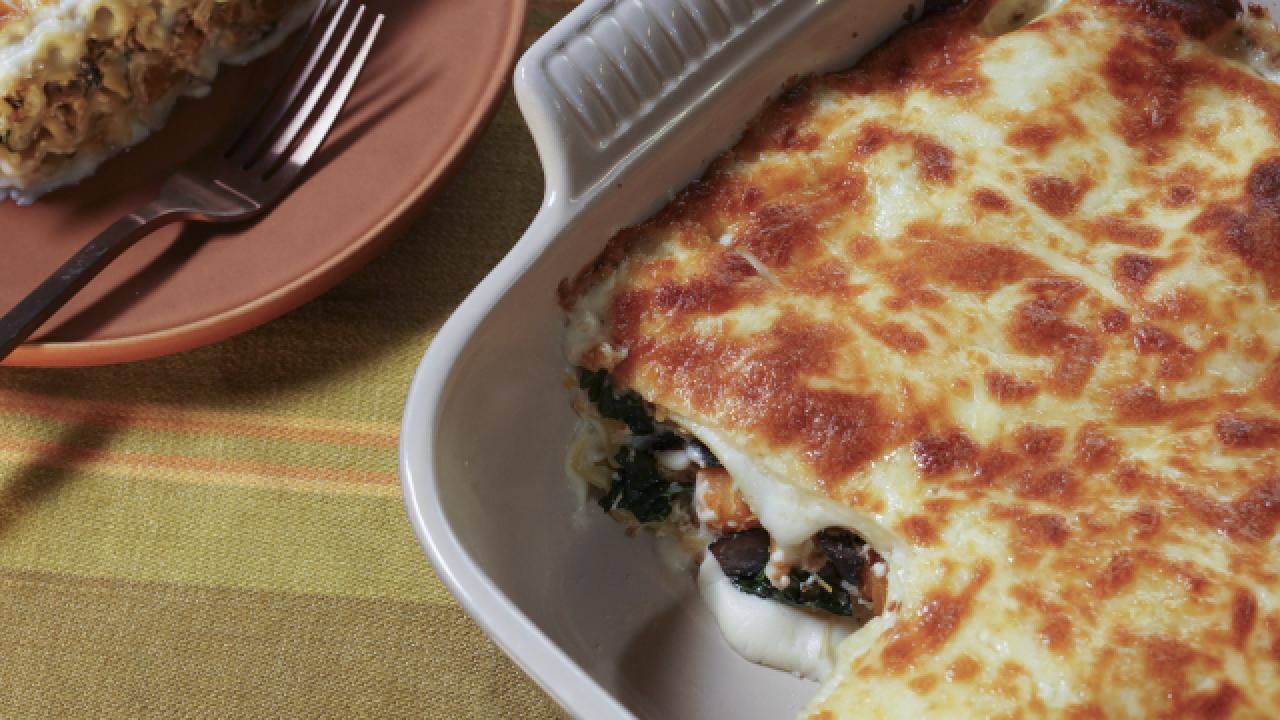 Butternut Squash and Kale Lasagna Spirals