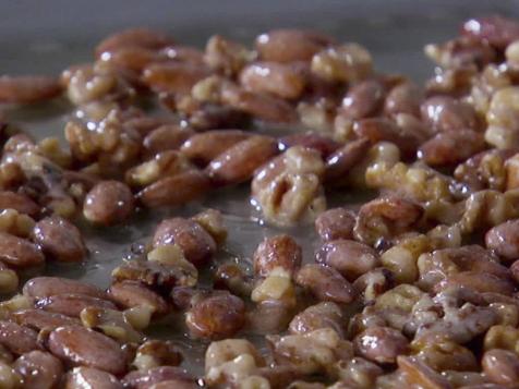 Sweet-and-Salty Bacon and Nuts