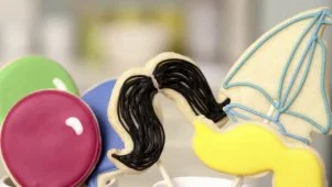 How to Make Royal Icing