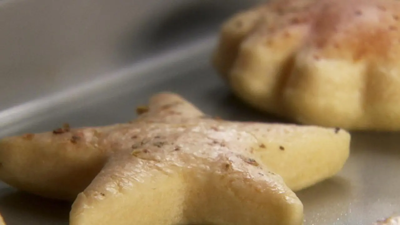 Cheesy Pastry Puffs