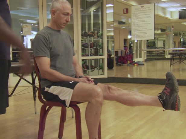 Bobby Flay Fit: Stretching | Food Network