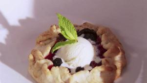 Red-White-and-Blue Cherry Pies