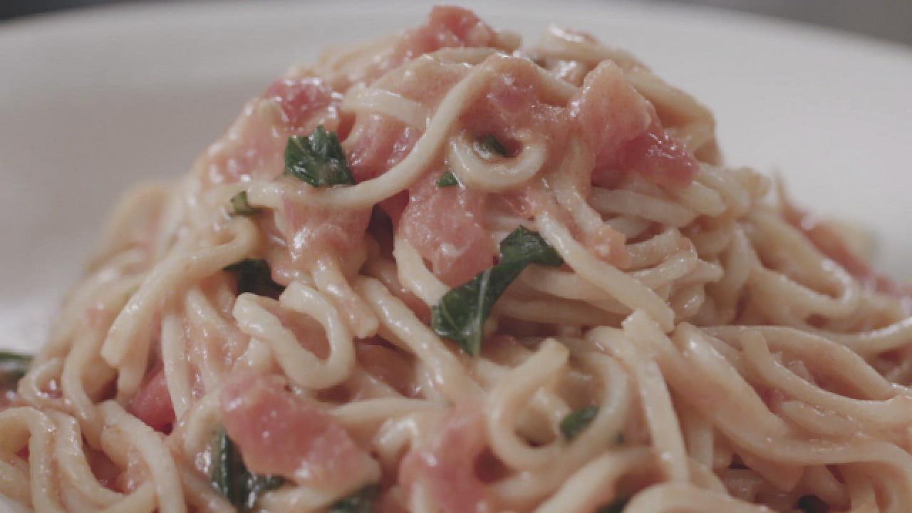 Scott's Spaghetti with Tomato Sauce
