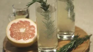 Rosemary Champagne Fizz