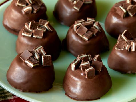 Mint Brownie Bites for Santa
