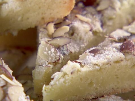 Skillet Almond Shortbread