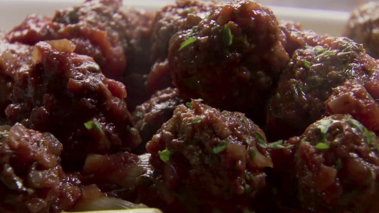 Ree's Rigatoni and Meatballs