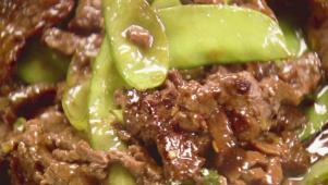 Stir-Fried Beef With Snow Peas
