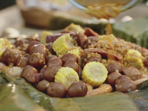 Viet-Cajun Shrimp Boil Wrapped in Banana Leaves