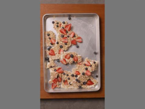 Frozen Yogurt and Oat Bark