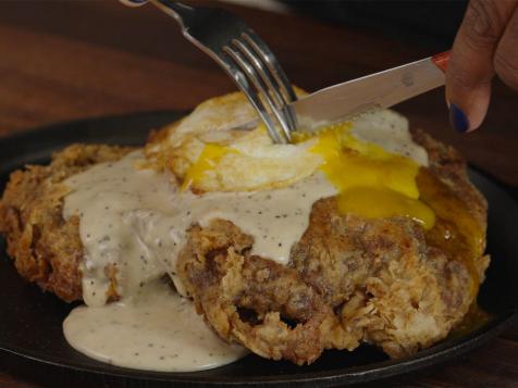 Country Fried Steak with Peppercorn Gravy