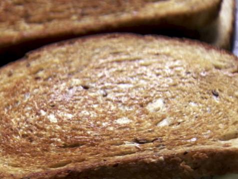 The Pioneer Woman Makes Old-Fashioned Patty Melts
