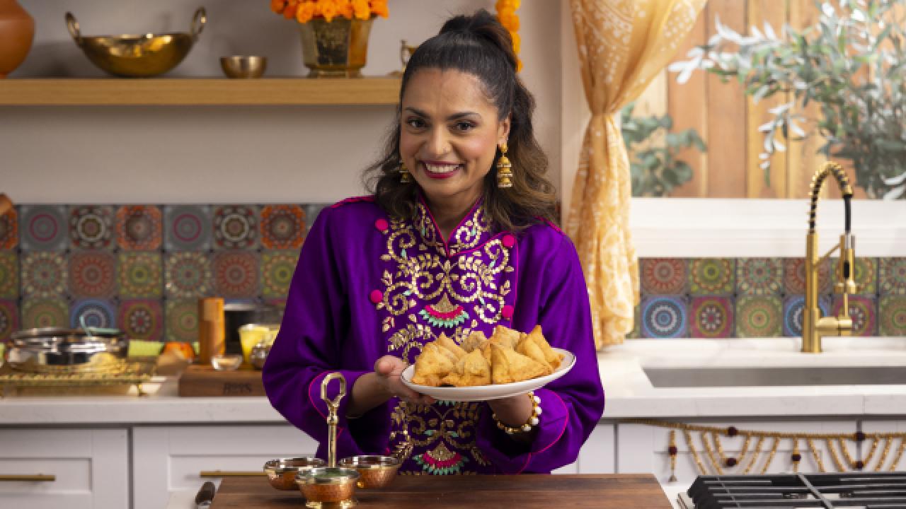 Maneet's Eats Trailer