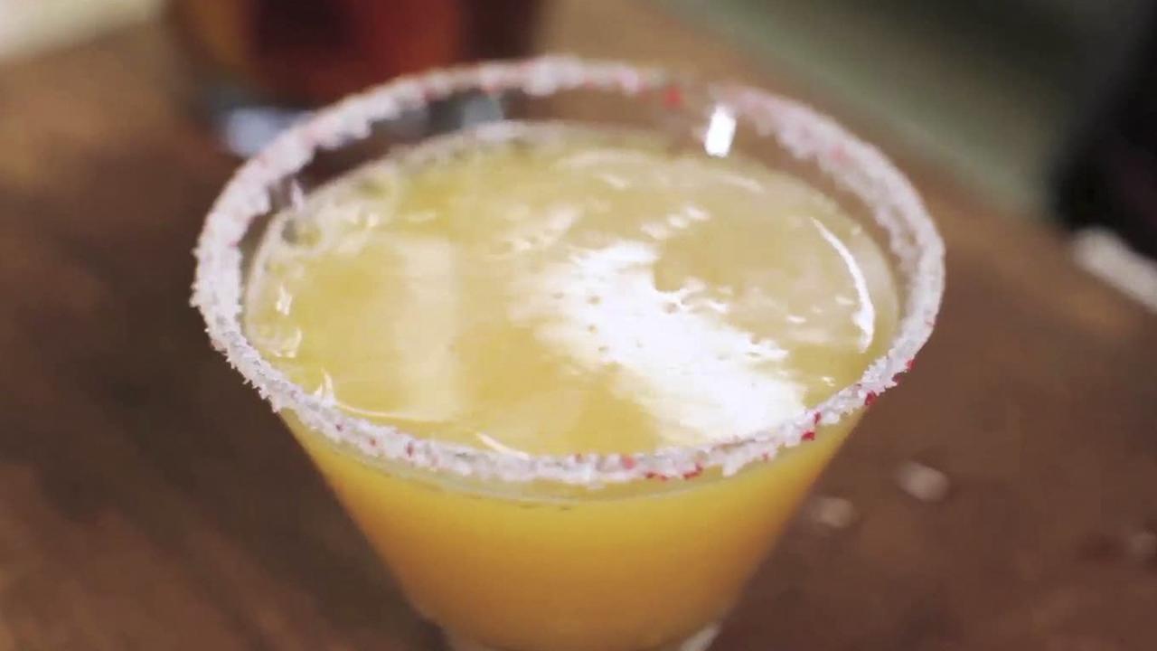 Cocktail Infusions: Pina Pisco