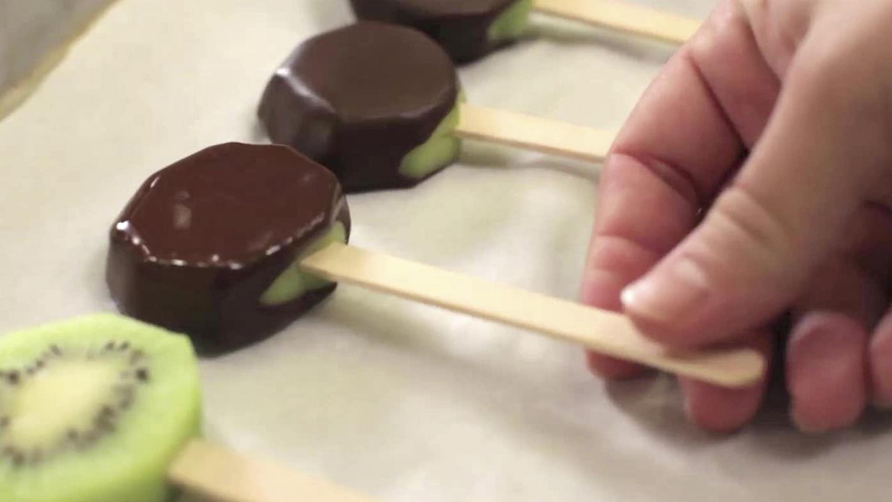 Chocolate-Covered Kiwi Pops