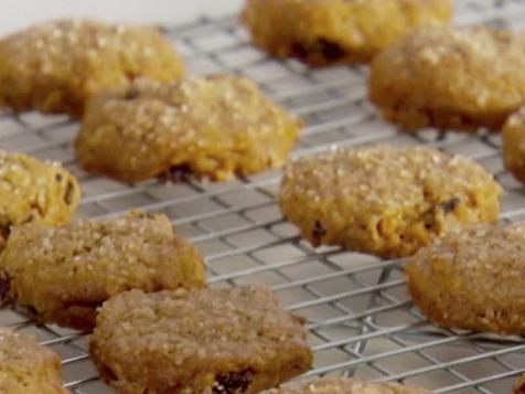 Spiced Pumpkin-Raisin Cookies