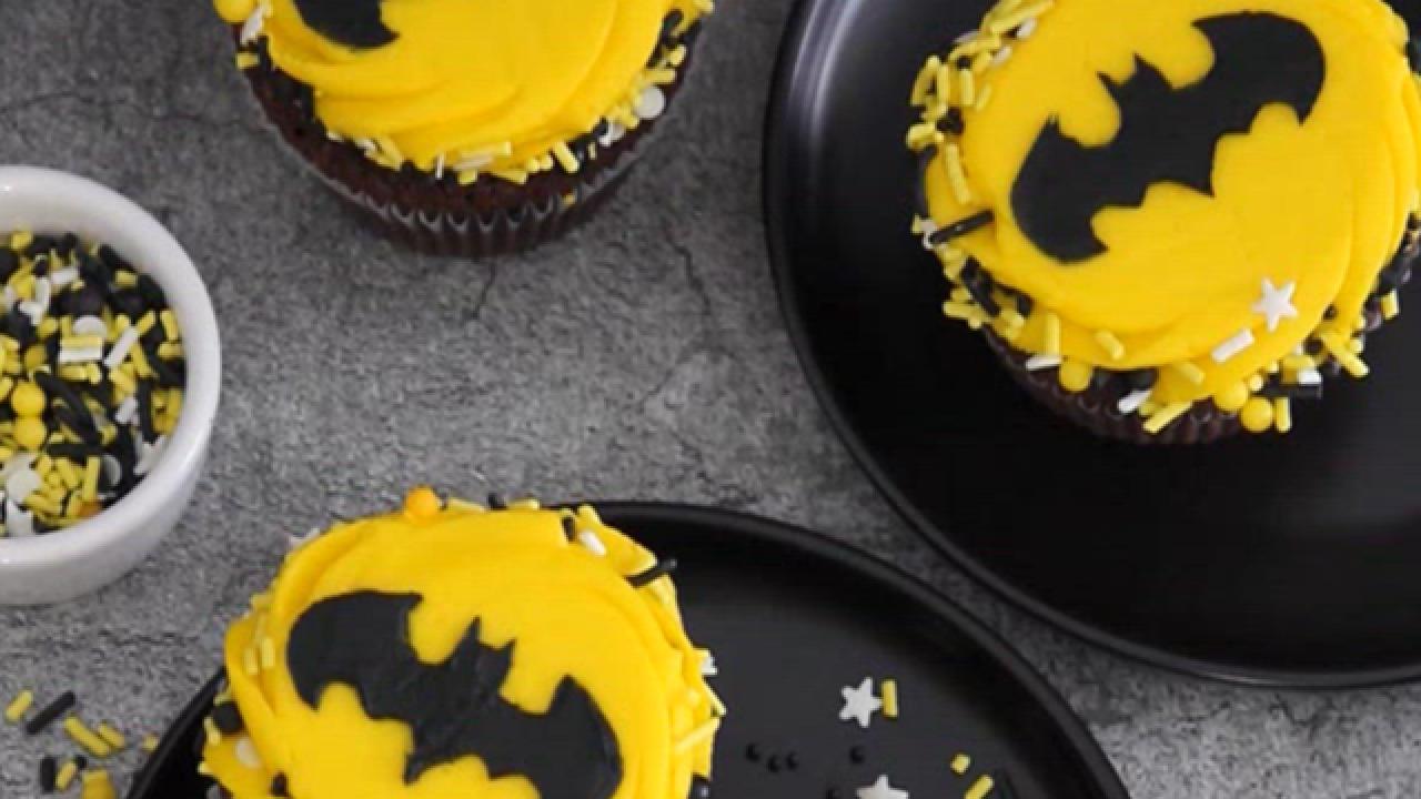 Batman Cupcakes